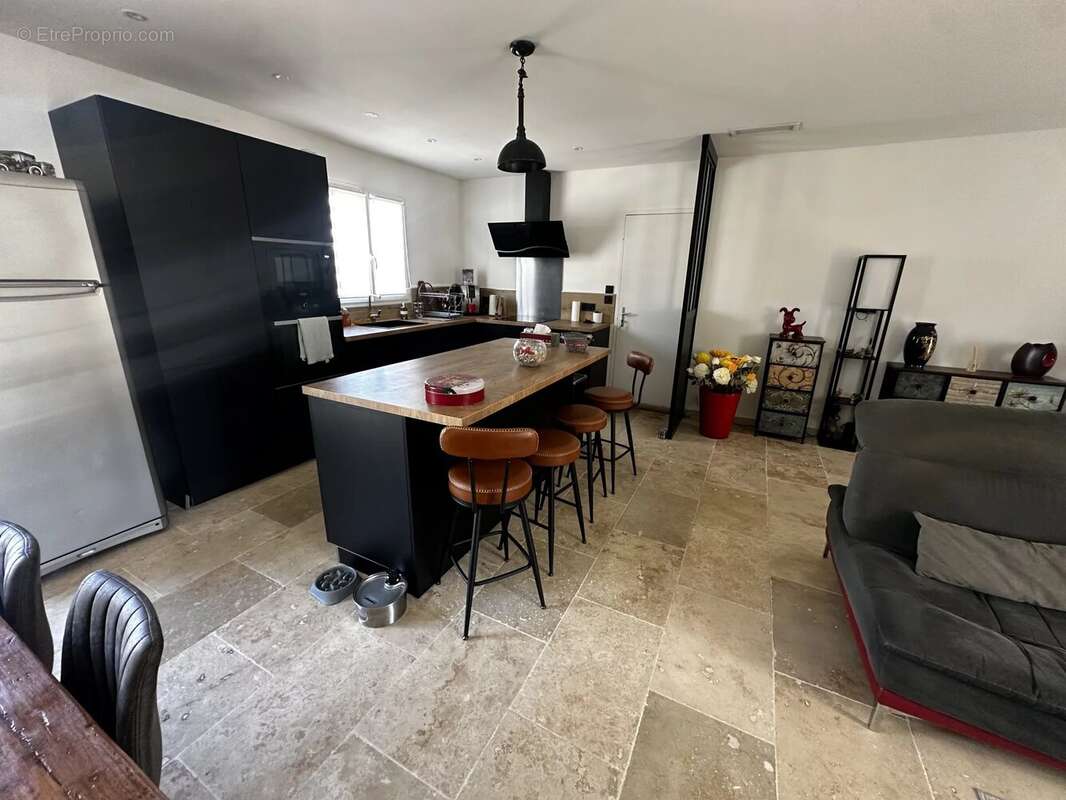 Maison à MONTIGNARGUES