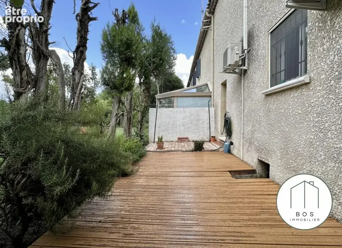 Maison avec piscine et garage - photo 4