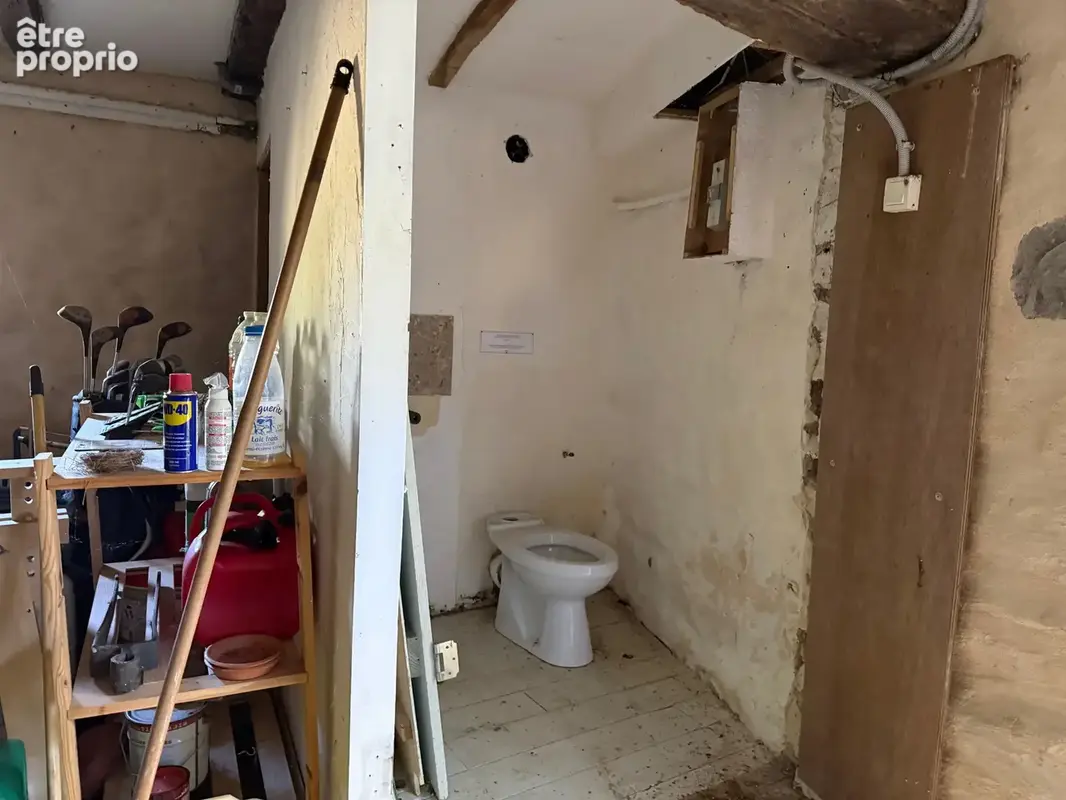 Auv 1193 : Maison au calme avec gîte, puits, beau terrain 5.340m2 - photo 15