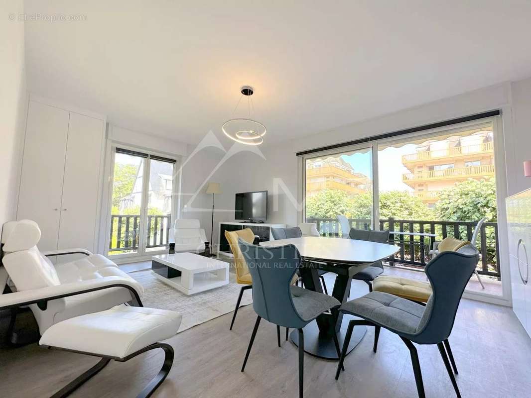 Appartement à DEAUVILLE