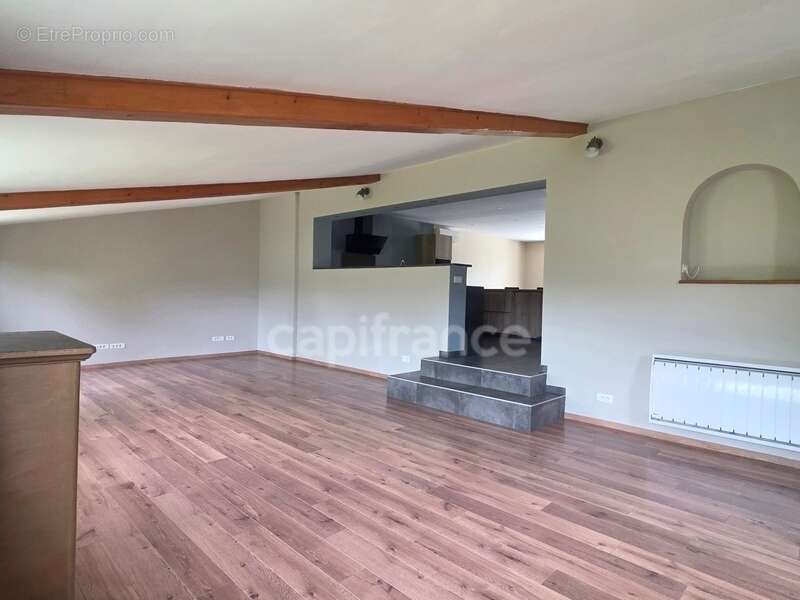 Maison à vendre de 200 m² avec piscine – Piégros-la-Clastre (26) - photo 9