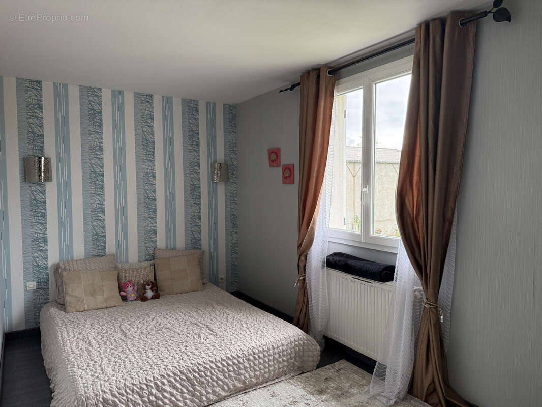 Maison à PONT-DU-CHATEAU