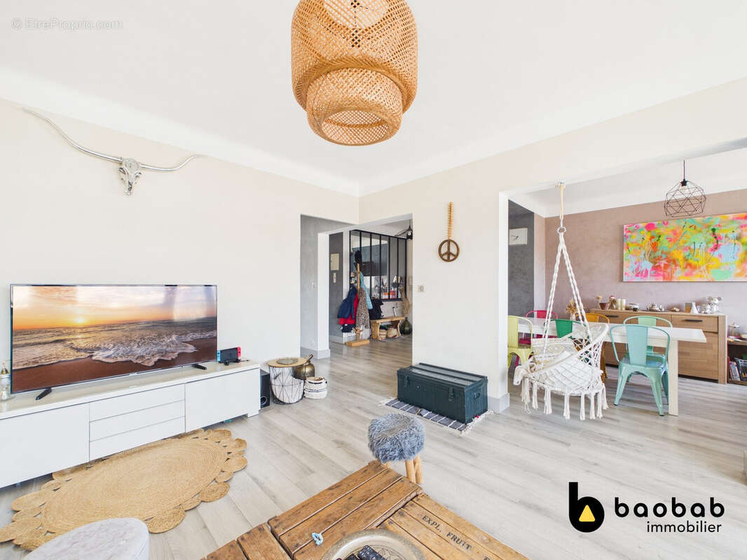 Appartement à COGNIN