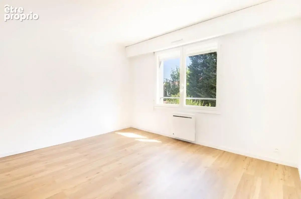 Appartement T2 rénové de 41 m² avec balcon, cave et parking en option – Nancy - photo 4