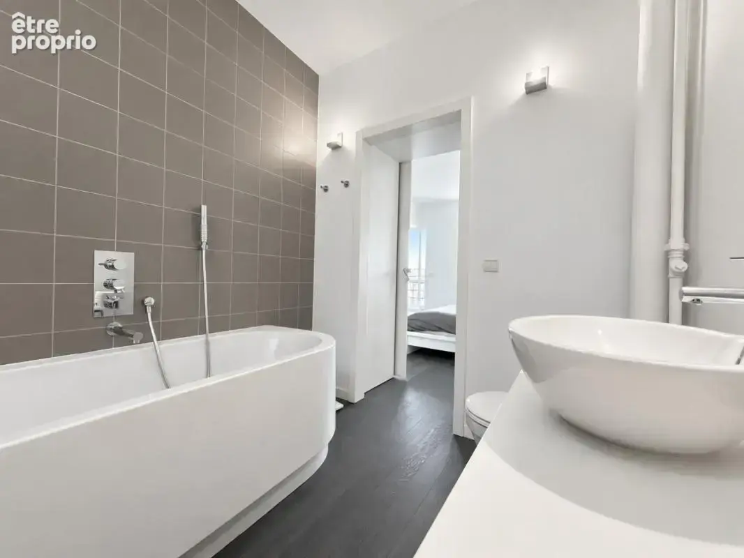 Appartement rénové - photo 8