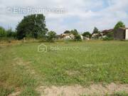 Terrain à AZAY-SUR-THOUET