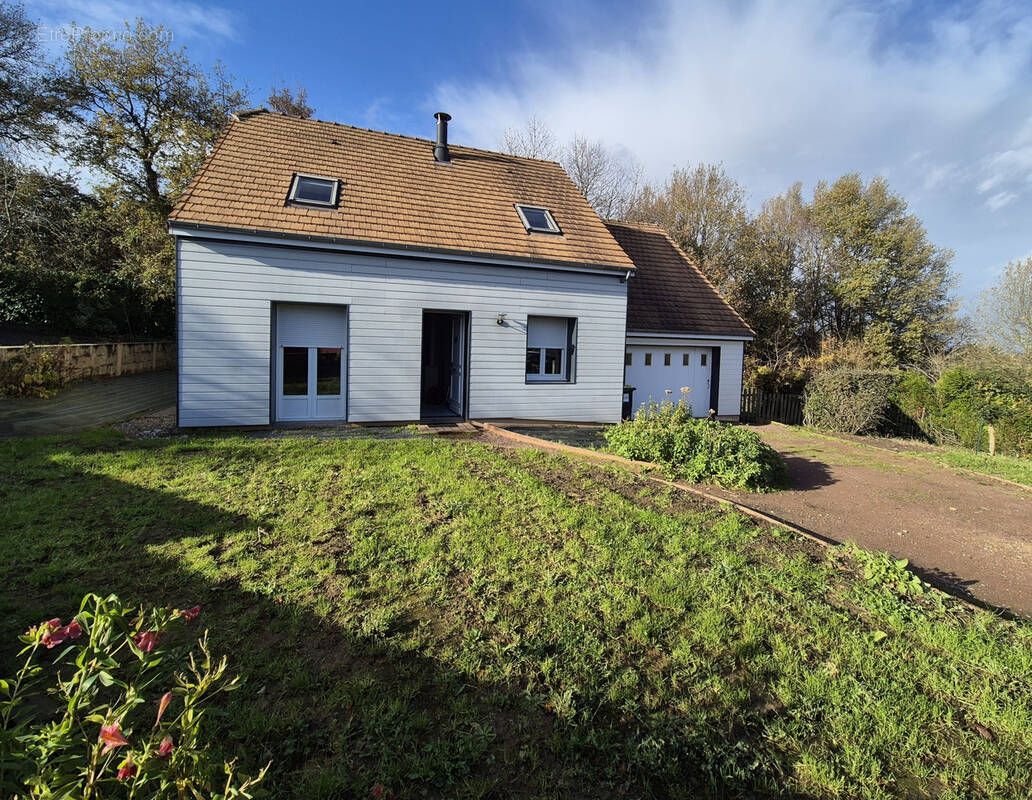 Maison à NOTRE-DAME-DU-PE