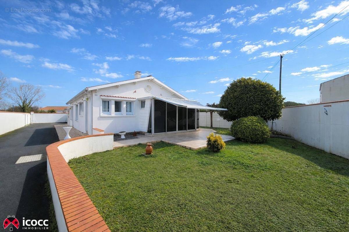 Maison à L'AIGUILLON-SUR-MER