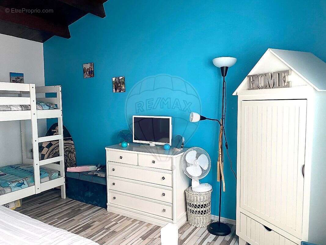 Maison à LES MATHES