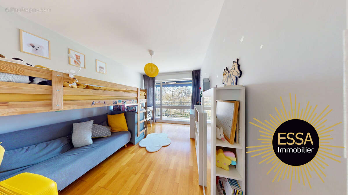 Appartement à VELIZY-VILLACOUBLAY