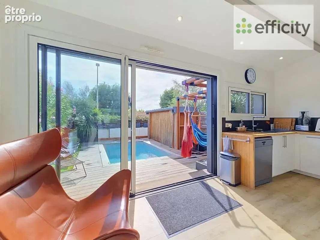Maison 7 pièces 163 m² à vendre à L'houmeau (17137) - photo 11