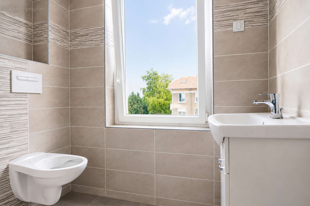 maison rénovée sans travaux 4 chambres - photo 8