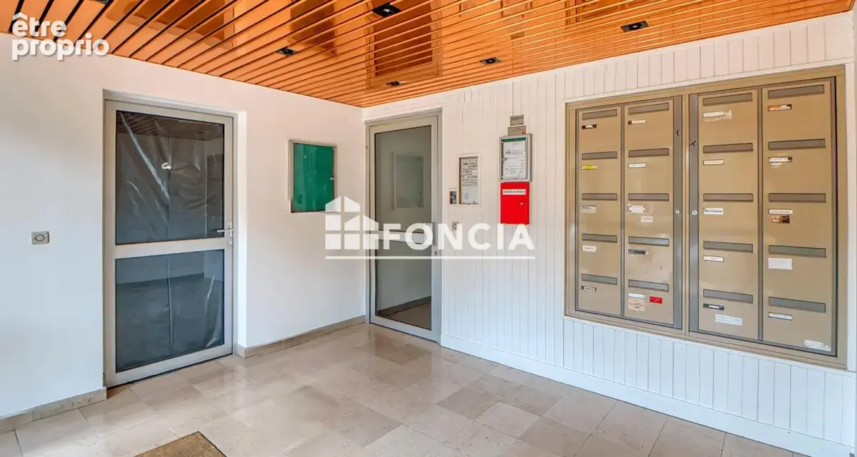 COUP DE COEUR FONCIA : Grand T2 Lumineux de 46 m2 avec parking & Cave – Bords de Seine, Meulan-en-Yvelines (78250) - photo 17