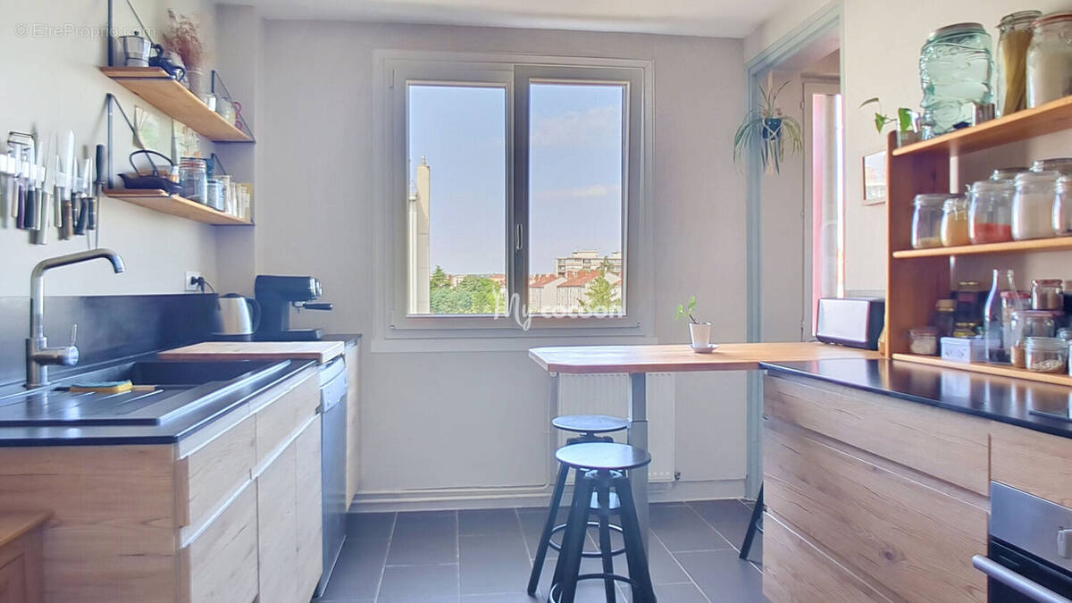 Appartement à VILLEURBANNE