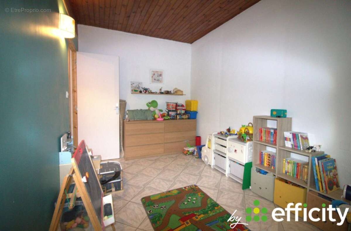 Maison à SOURCIEUX-LES-MINES