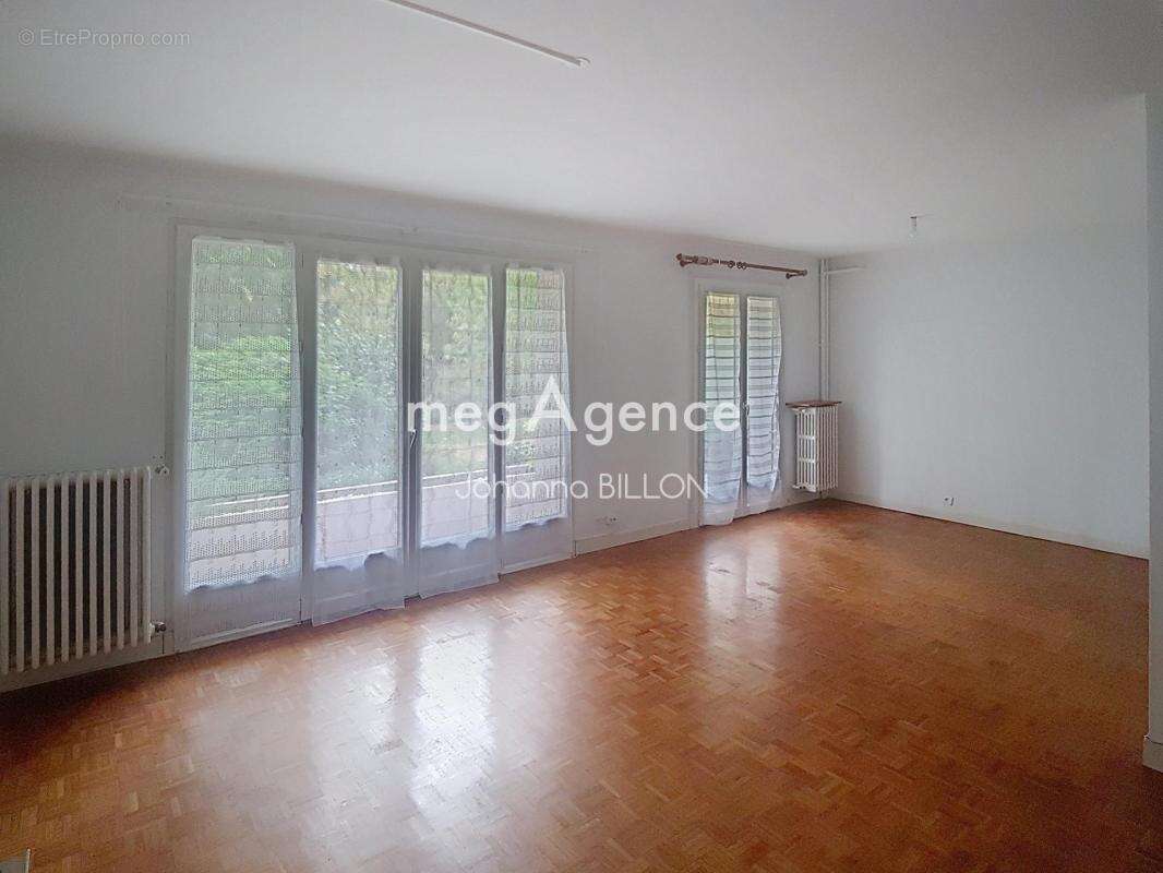 Appartement à JOUE-LES-TOURS