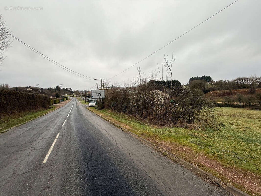 Terrain à MENETOU-SALON