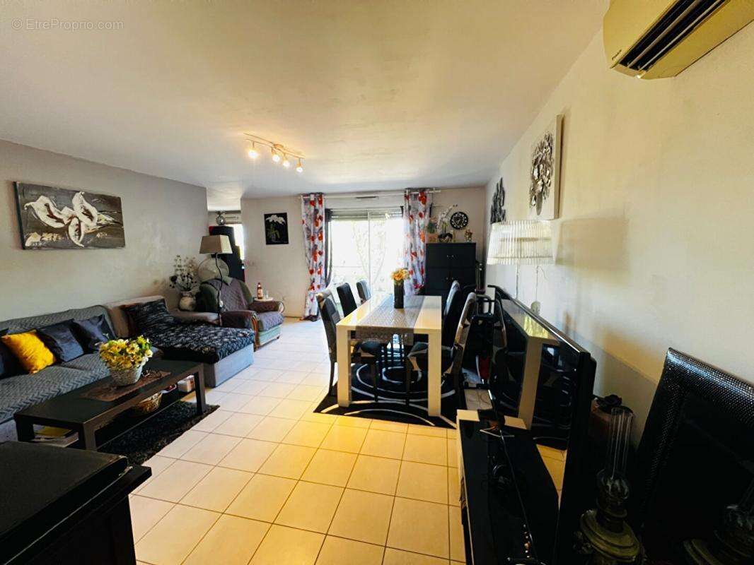 Appartement à GIGNAC-LA-NERTHE