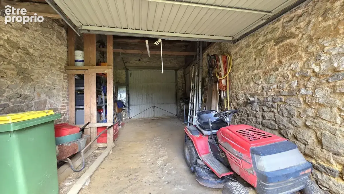 Ensemble immobilier comprenant deux maisons en pierres, situé à Baives - photo 22