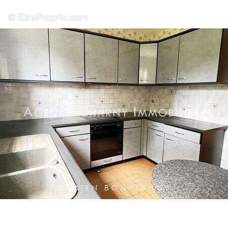 Maison 114 m² à Chambeugle  - photo 4