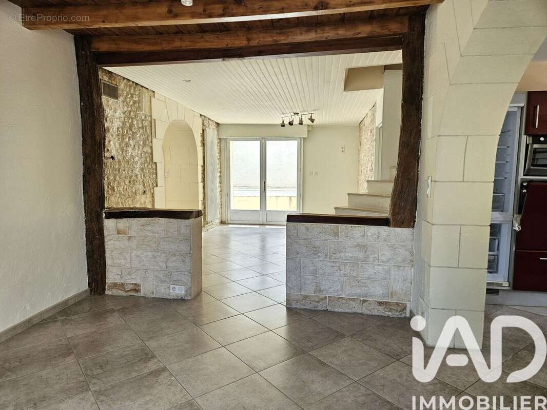 Maison 199 m² à Ars  - photo 5
