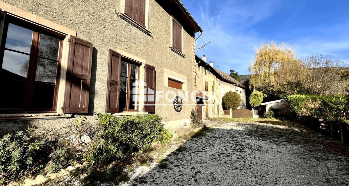 Maison à LA MOTTE-D&#039;AVEILLANS