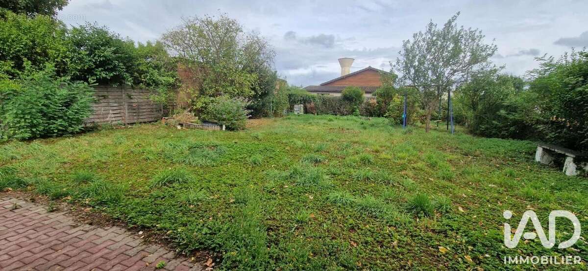 Maison 74 m² à Larzicourt  - photo 8