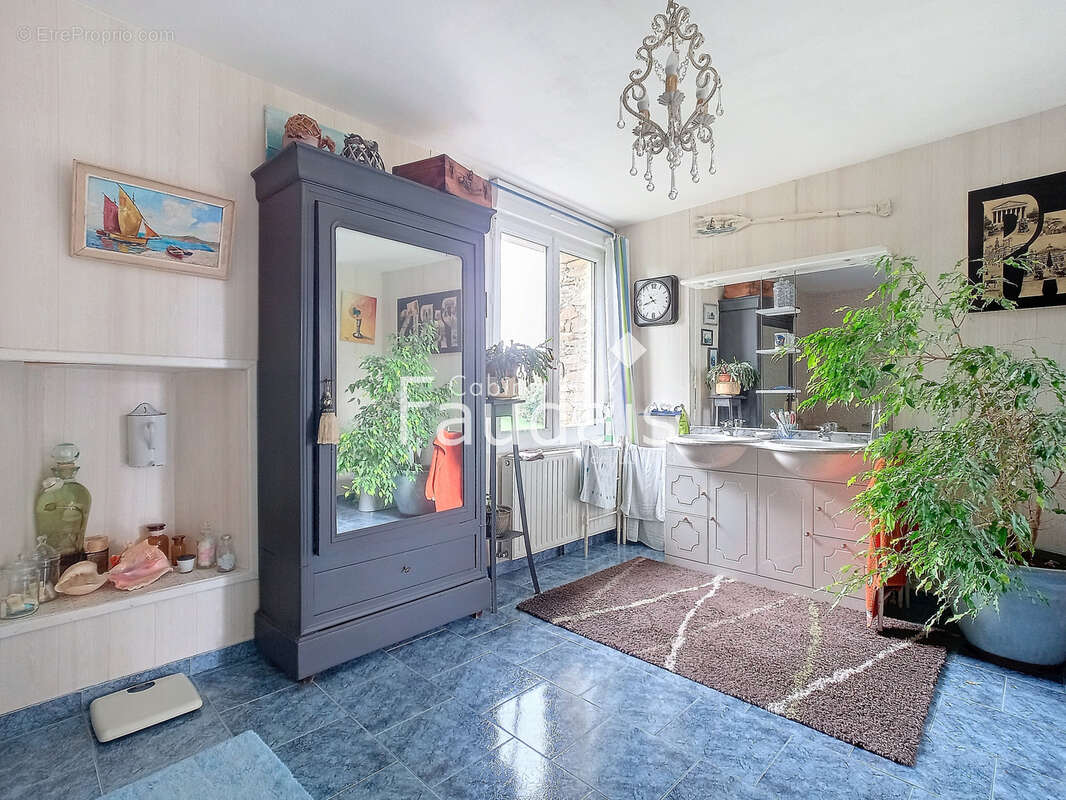 Maison à VILLERS-BOCAGE