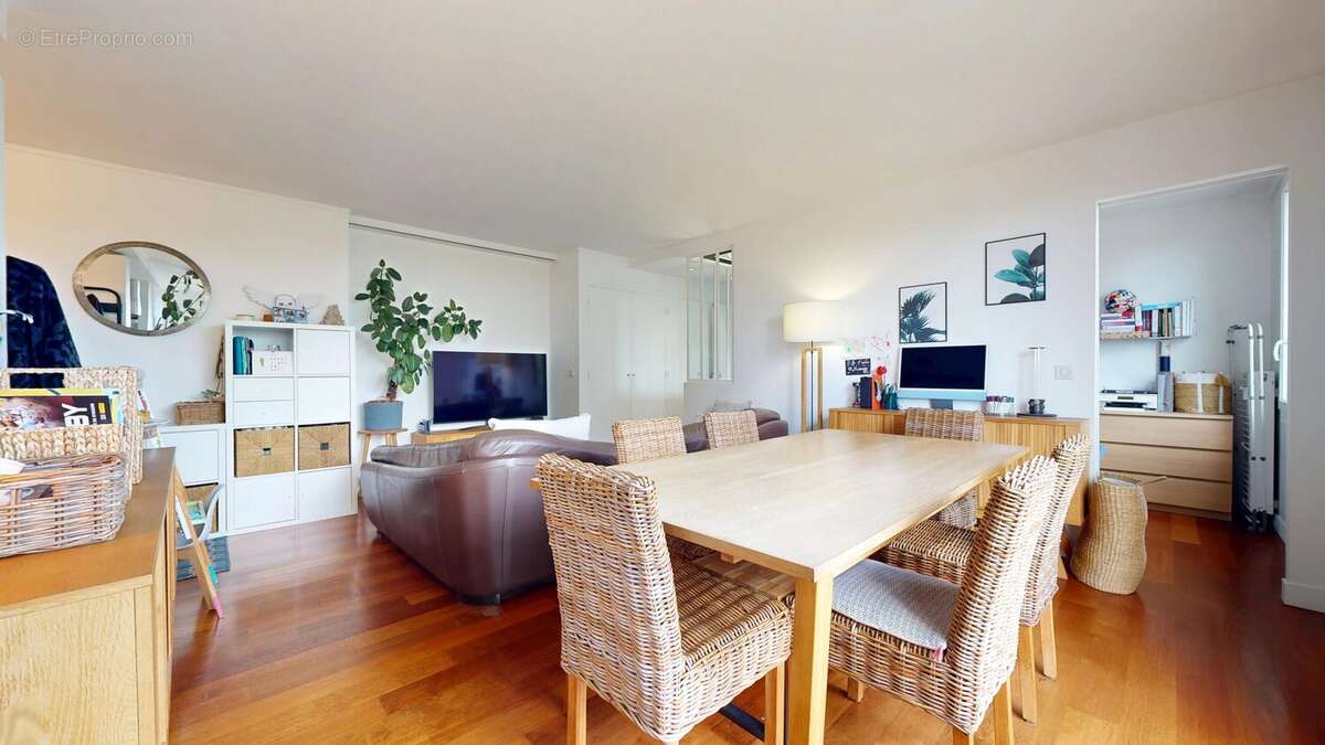 Appartement à VILLEMOMBLE