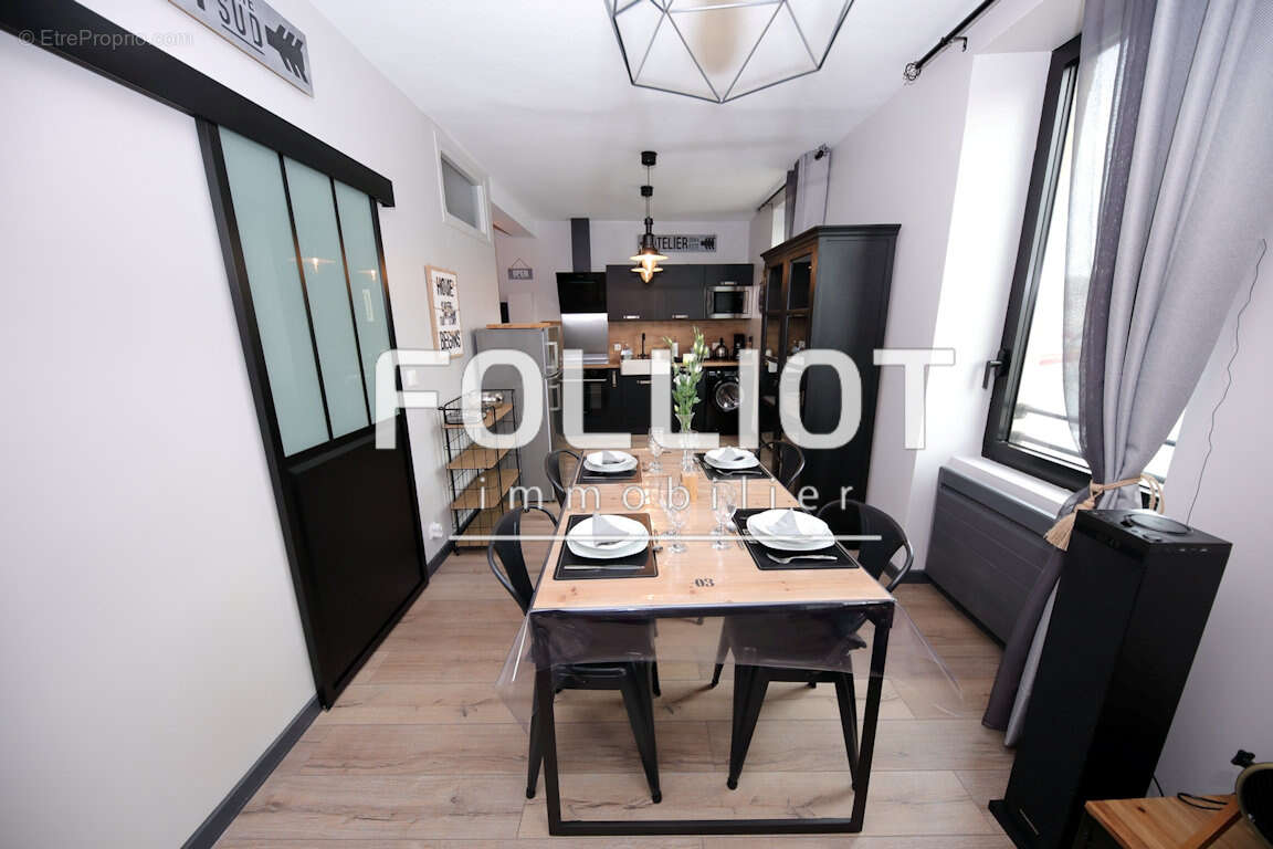 Maison à PORT-EN-BESSIN-HUPPAIN