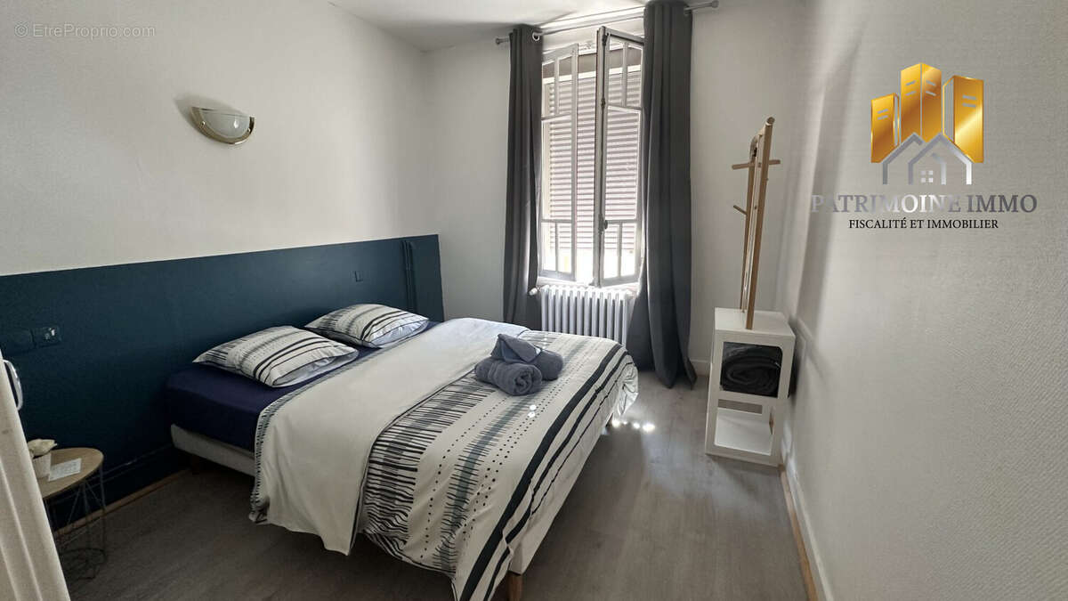 436 m² à Saint-Leonard-Des-Bois  - photo 9