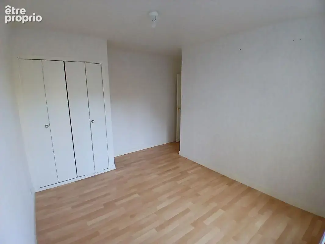 Appartement T2 hyper-centre de Laval - photo 8