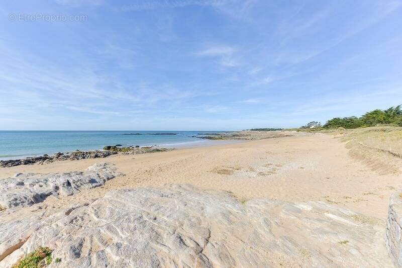 Maison à LA TURBALLE