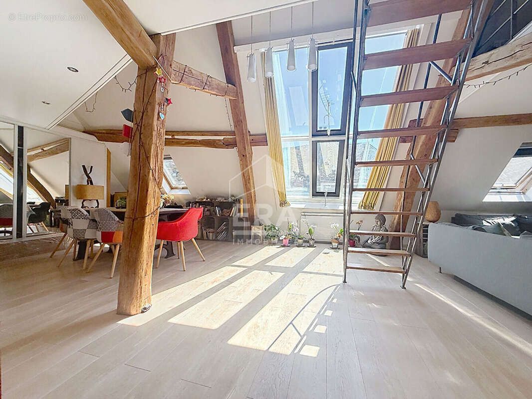 Appartement à DOURDAN