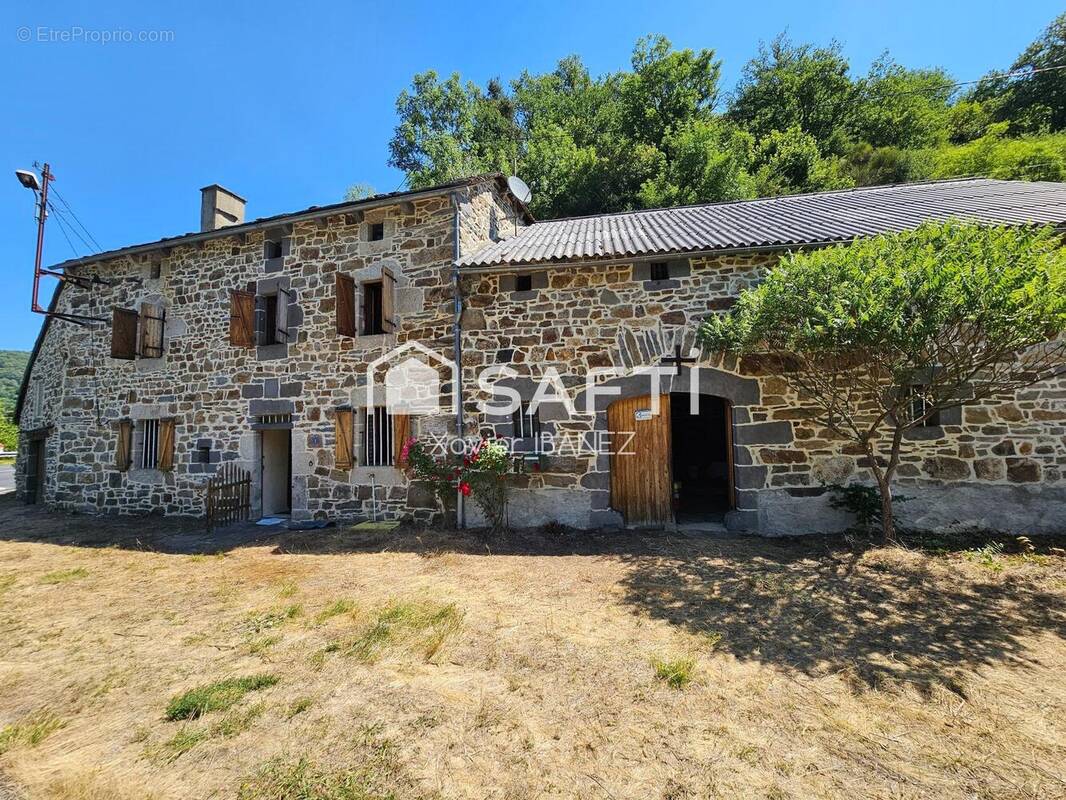 Photo 1 - Maison à CHAUDES-AIGUES