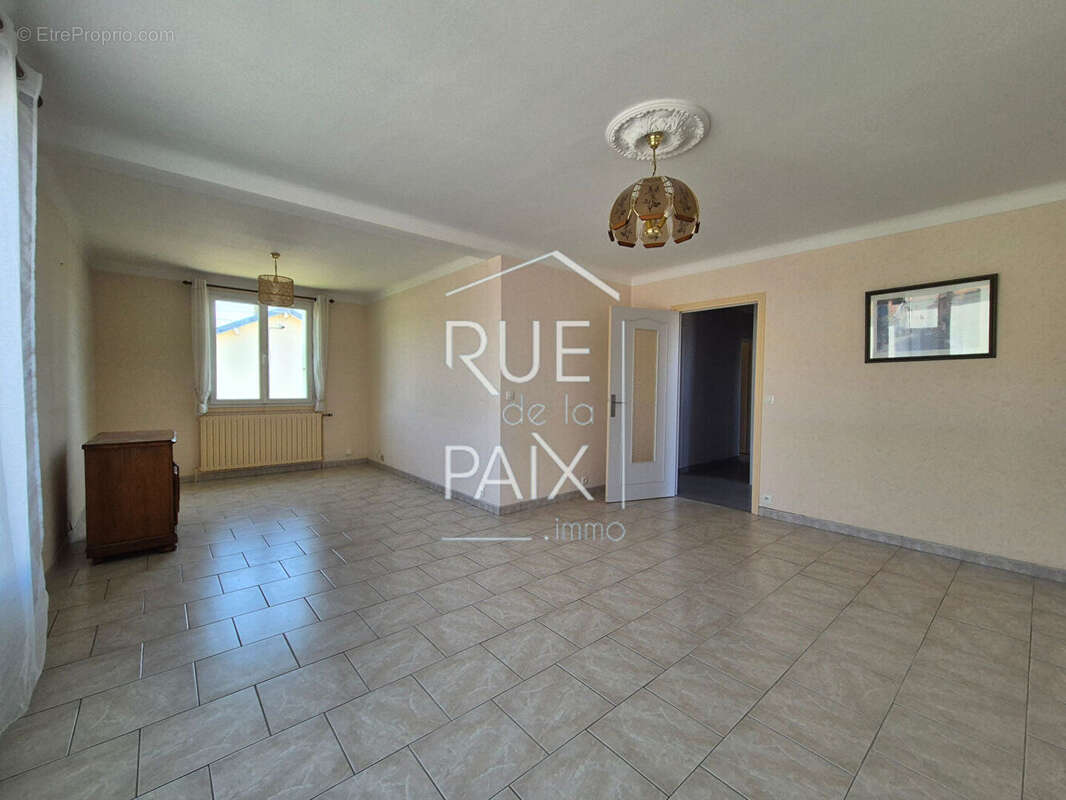 Maison Loudun 4 pièce(s) 84 m2 - photo 5