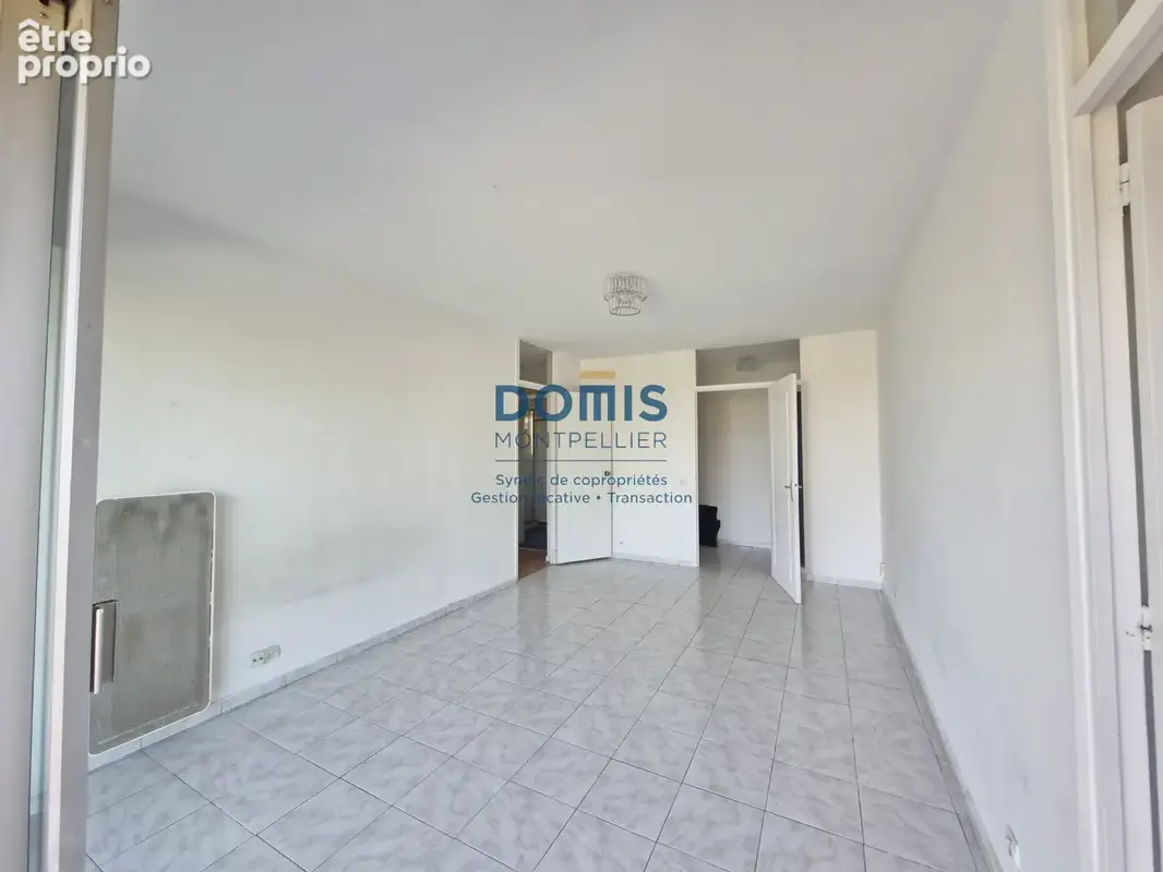 À vendre   Beau T2 de 40 m2 avec terrasse et parking   Montpellier Cévennes/Alco - photo 5