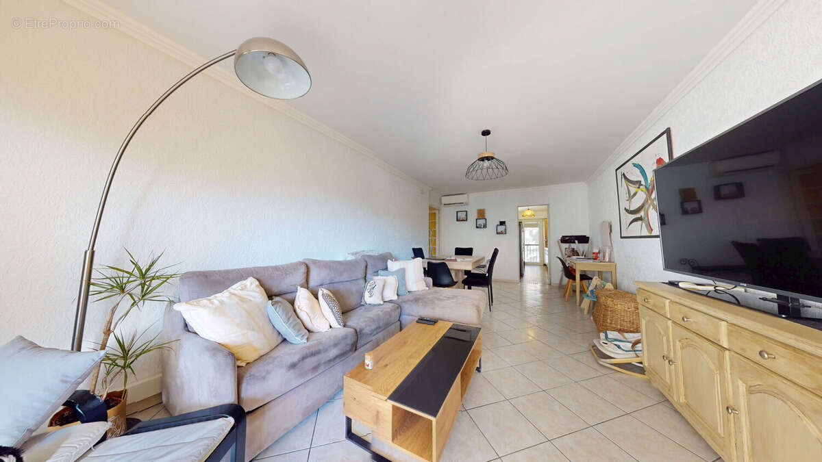 Appartement à SAINT-RAPHAEL