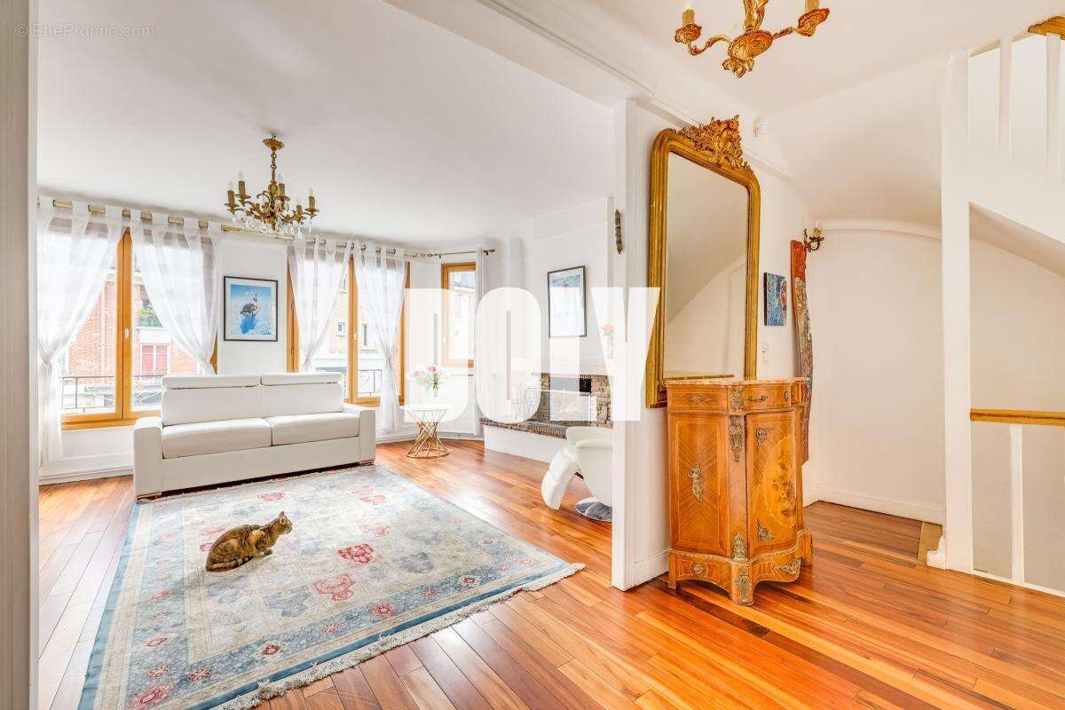 Maison à PARIS-19E