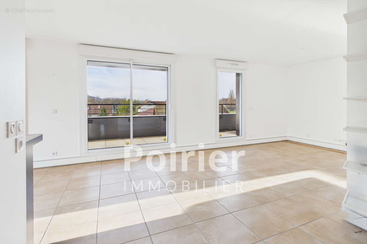 Appartement à SCIEZ