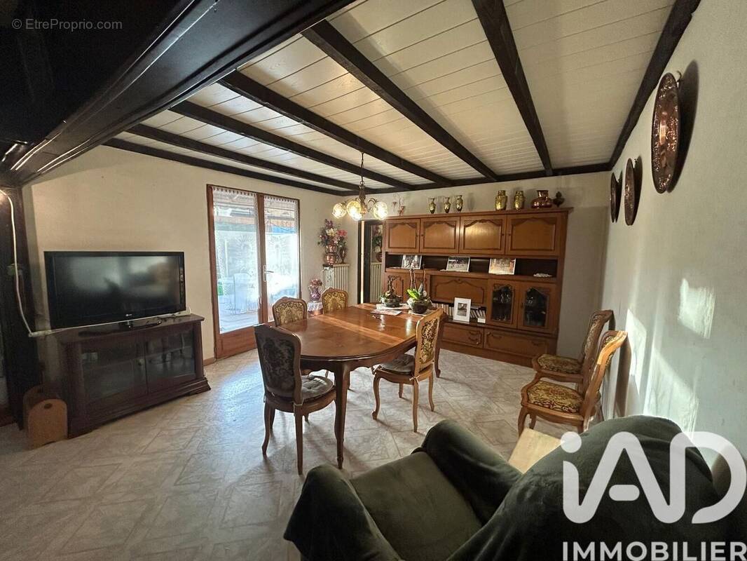 Photo 1 - Maison à SAINT-QUENTIN