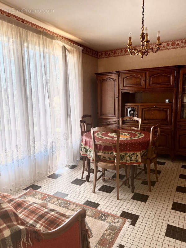 Maison à VOUVRAY