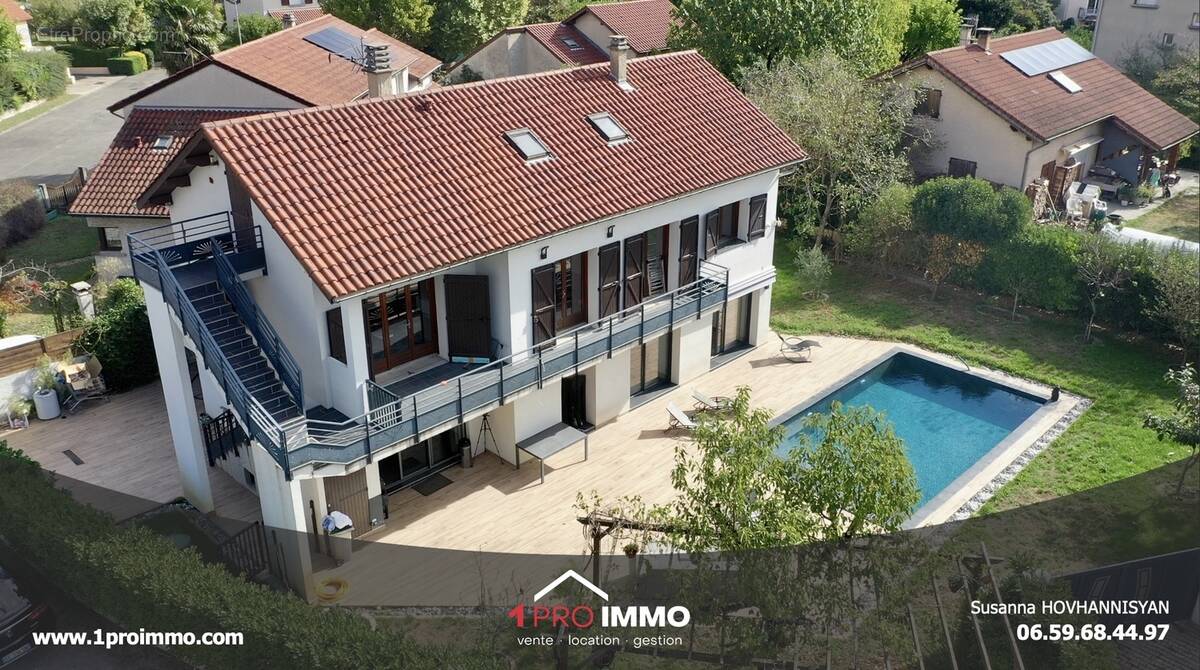 n°1 - Maison à ECHIROLLES