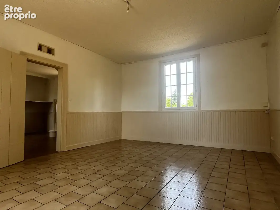 Longère entourée de prairies - photo 8