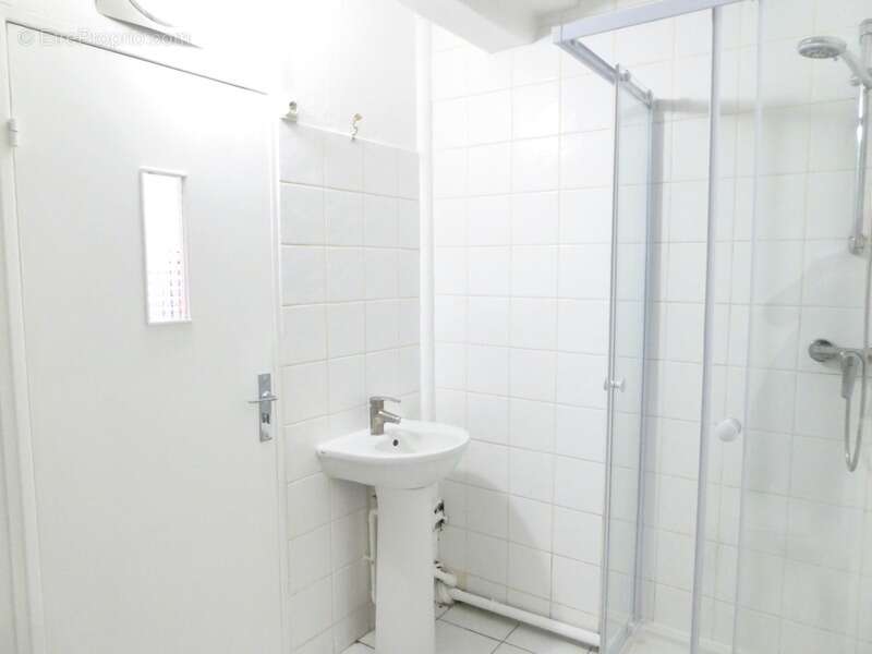 Appartement à BRUYERES-LE-CHATEL