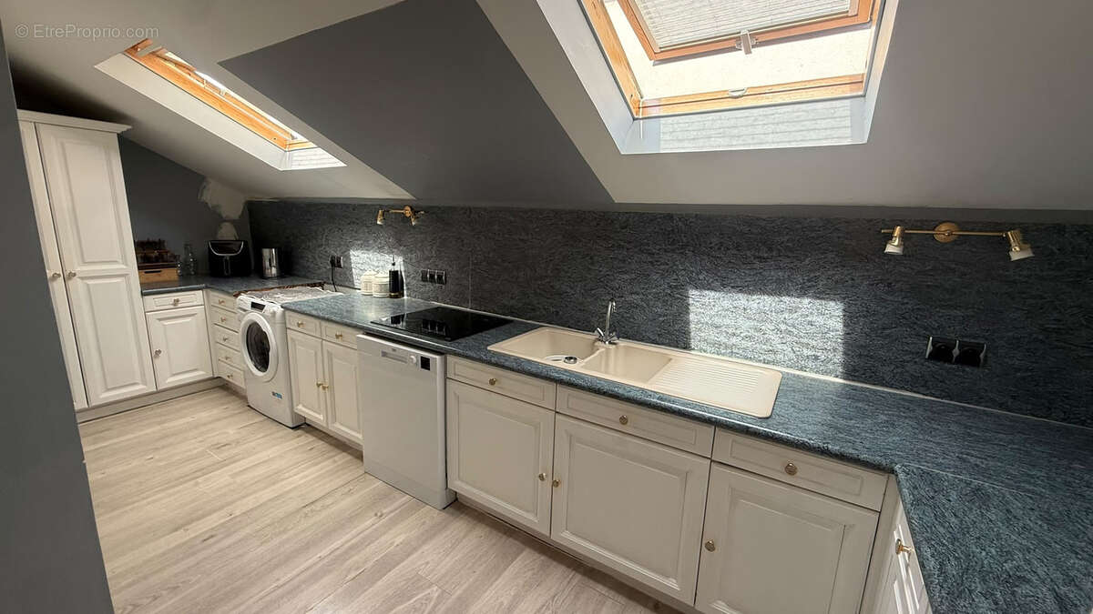 Immeuble avec deux appartements - photo 6