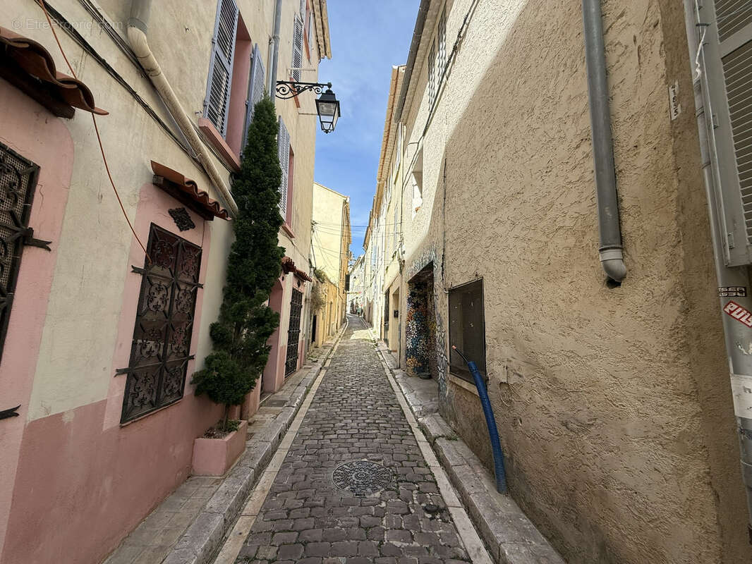 Appartement à HYERES