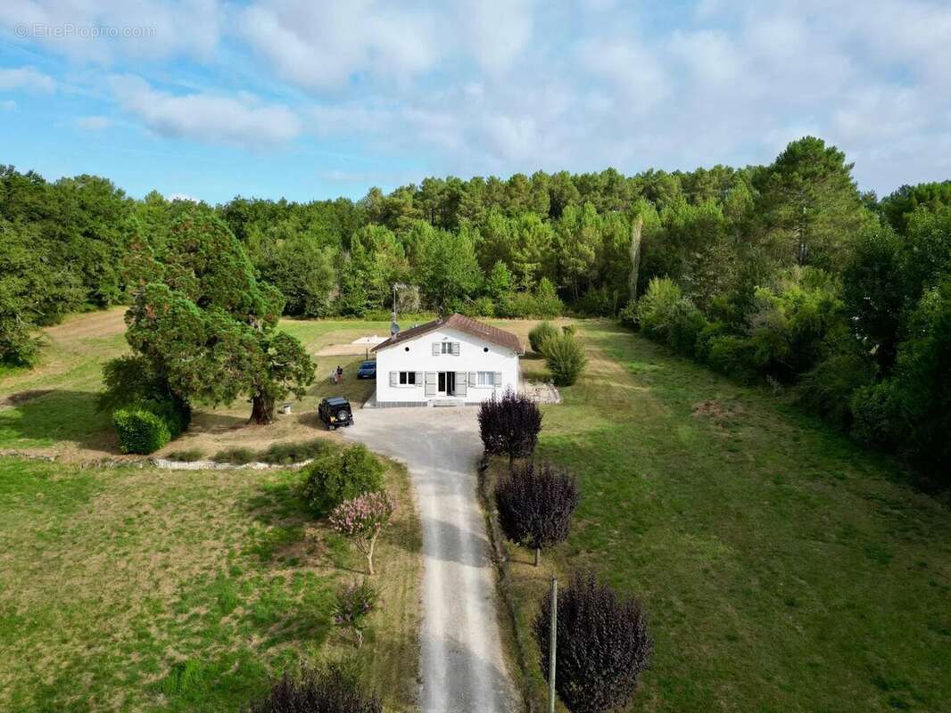 Maison à SAINTE-FOY-LA-GRANDE