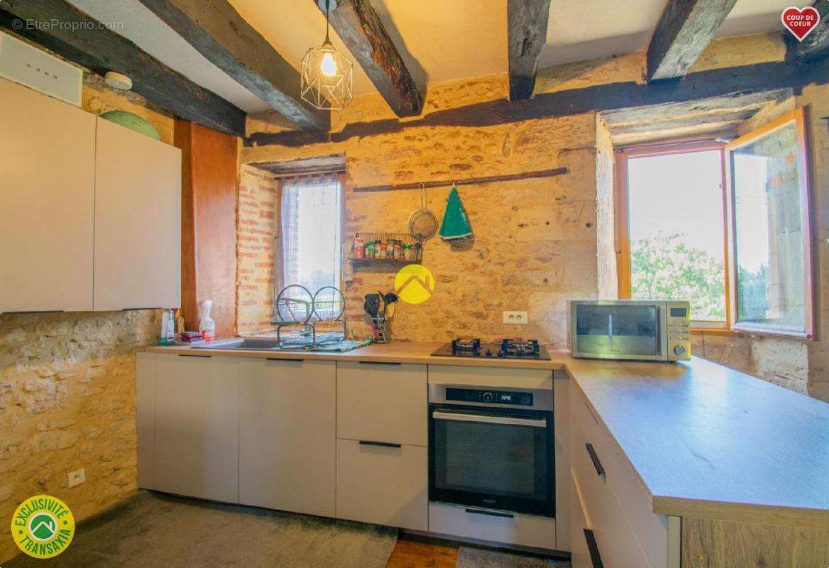 Maison à COUX-ET-BIGAROQUE