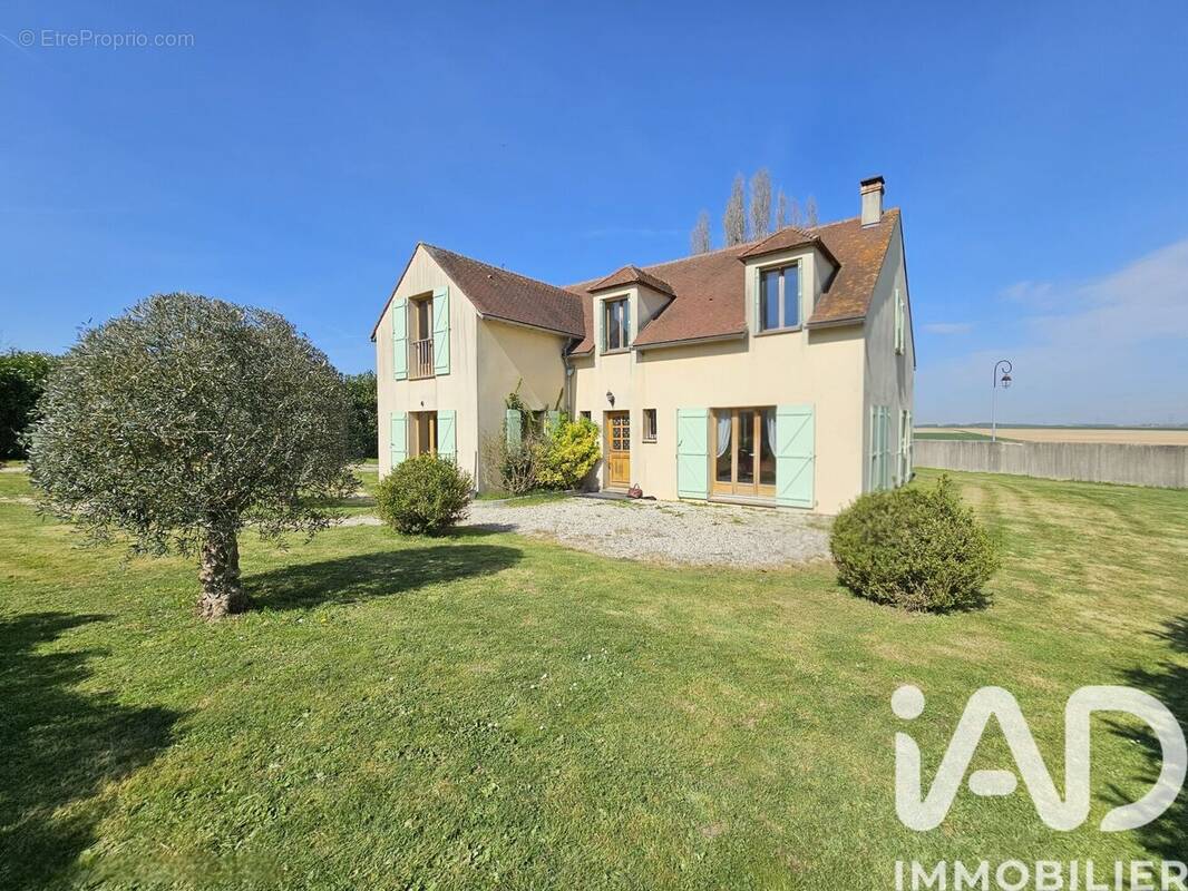 Photo 1 - Maison à THOIRY